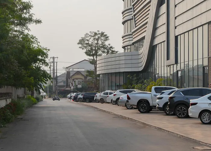 Latsavong Wanda Vista Vientiane Hotel